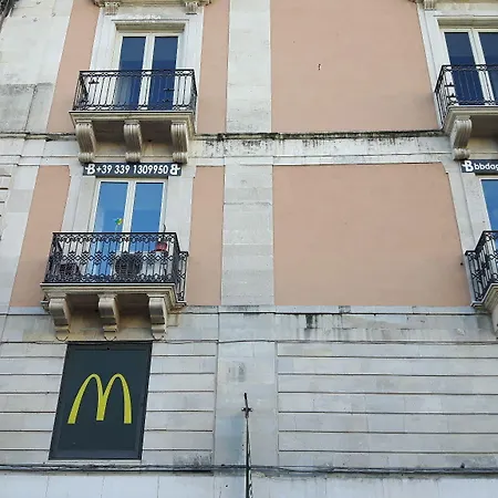 Da Gianni E Lucia With Bathroom In The Center 3*