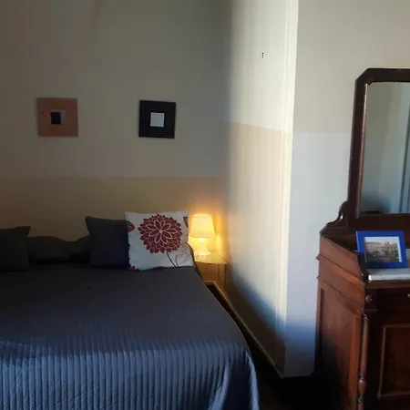 Da Gianni E Lucia With Bathroom In The Center Katania
