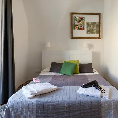 Da Gianni E Lucia With Bathroom In The Center 3* Катания