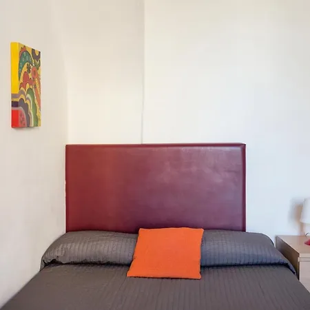 Da Gianni E Lucia With Bathroom In The Center Гостевой дом Катания