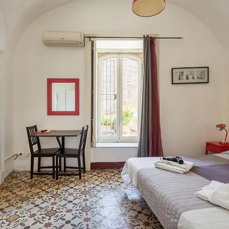 Гостевой дом Da Gianni E Lucia With Bathroom In The Center 3*