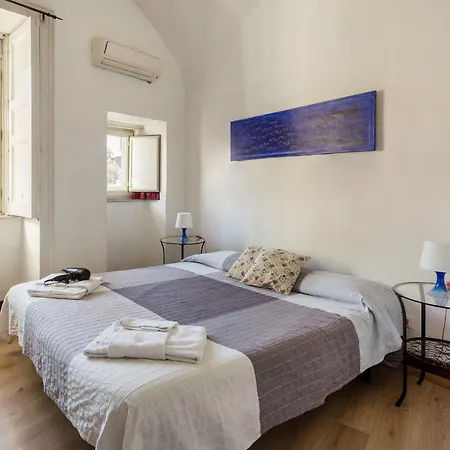 Da Gianni E Lucia With Bathroom In The Center Гостевой дом 3*